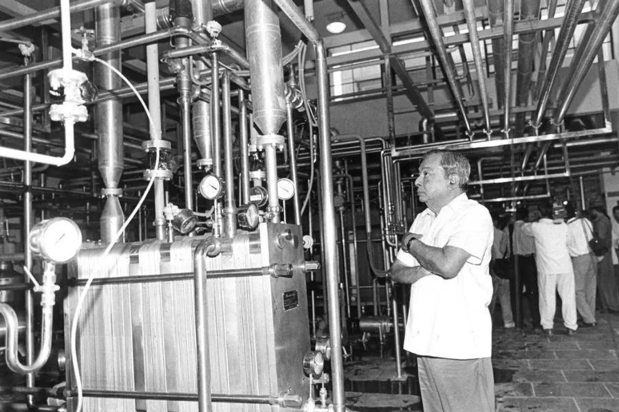 Feeding Independent India: How the Processed Food Industry Solved Hunger